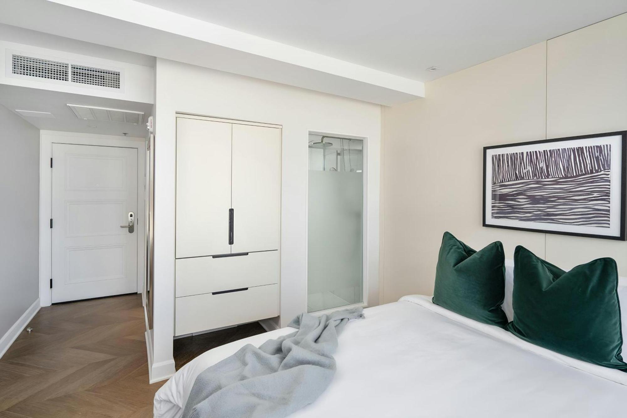 Sonder By Marriott Bonvoy La Galerie Hotel - Montreal, Montreal